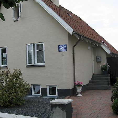 Amalie Bed And Breakfast & Apartments Оденсе Экстерьер фото