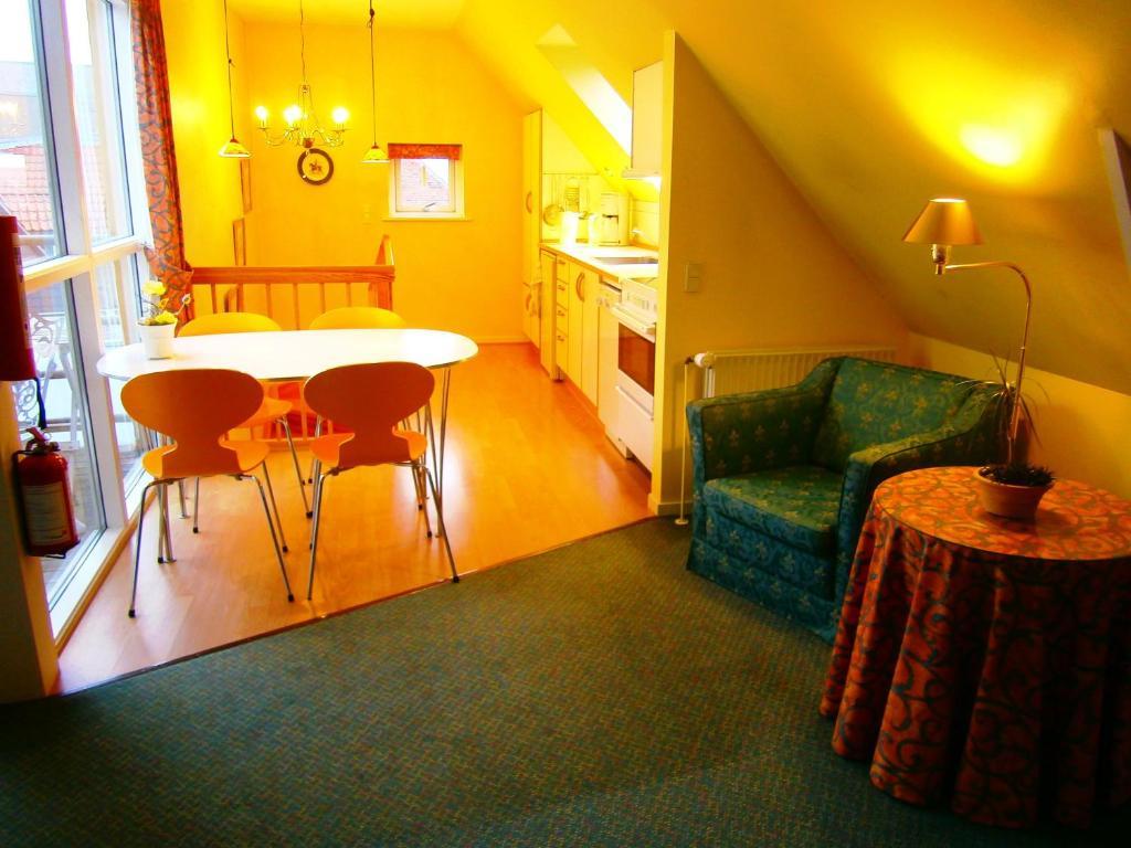 Amalie Bed And Breakfast & Apartments Оденсе Номер фото